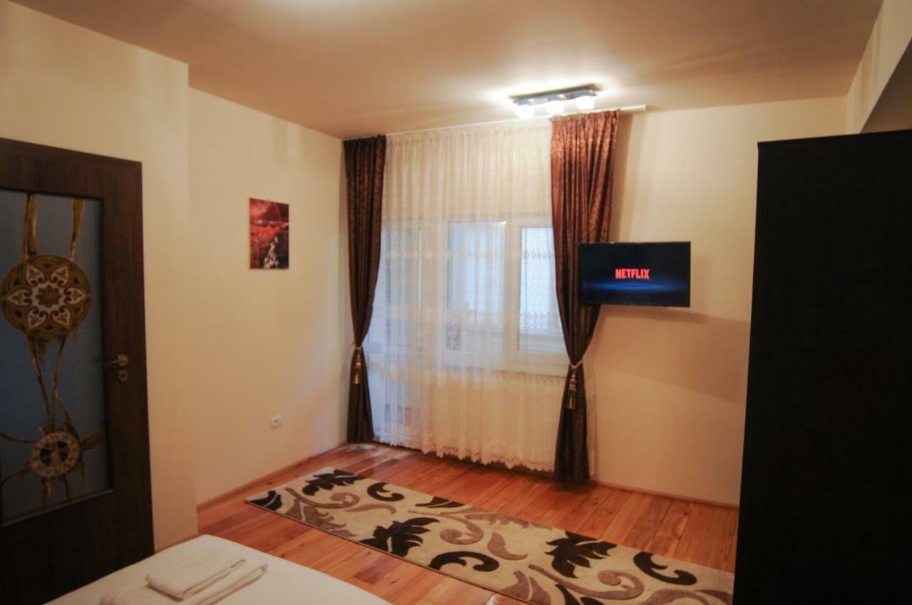 Casa Di Luca Apartment Brasov Exterior photo